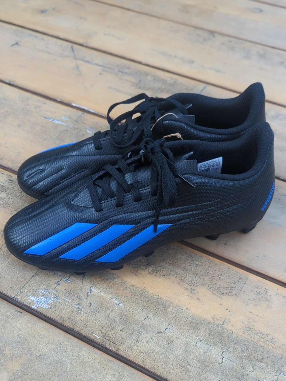 Women's adidas Black Athletic Cleats with Blue Stripes - Size 8.5 NWT
